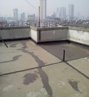 望都县漏水维修 楼顶漏水是什么原因，楼顶漏水维修方法是什么?