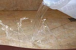 望都县漏水维修 免砸砖防水材料该如何施工